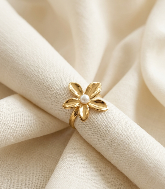 The Pearl Ring
